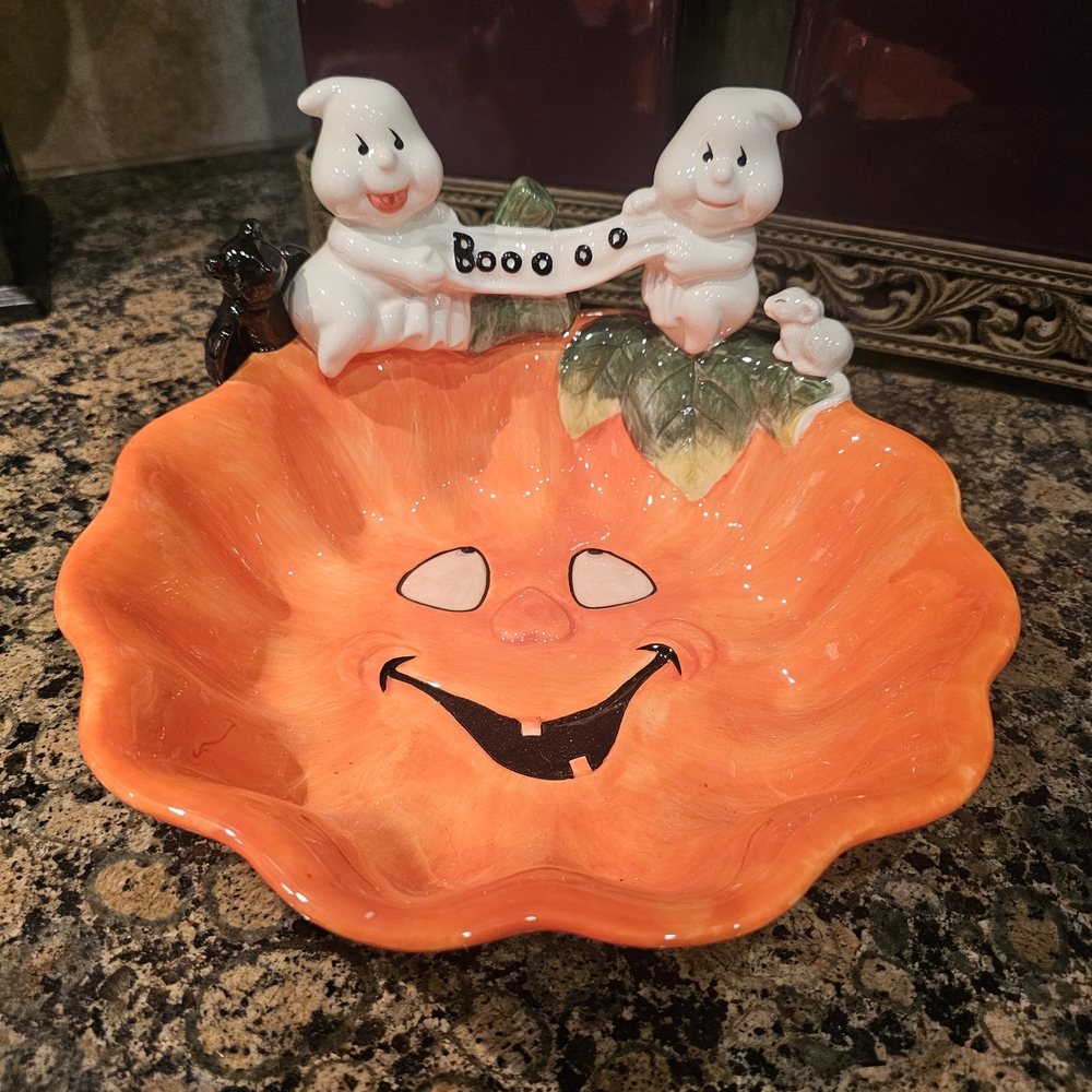 Fitz and Floyd Halloween Pumpkin Bowl with Ghosts